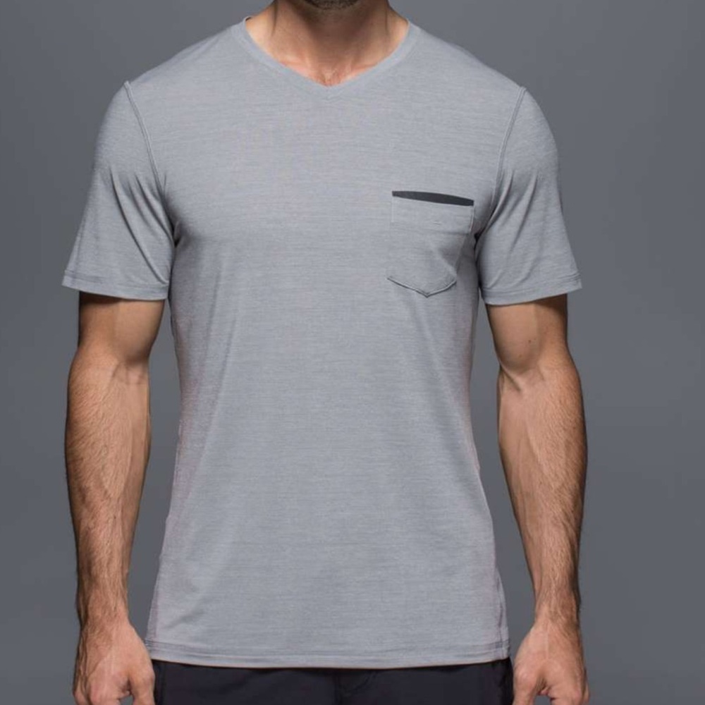 Lululemon Men's Up Front Short Sleeve V Neck Shirt Heather Medium Grey Size L
